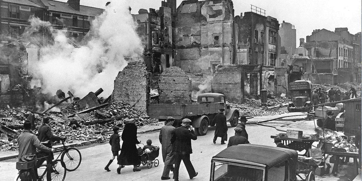 Ruines &agrave; Londres, pendant le Blitz